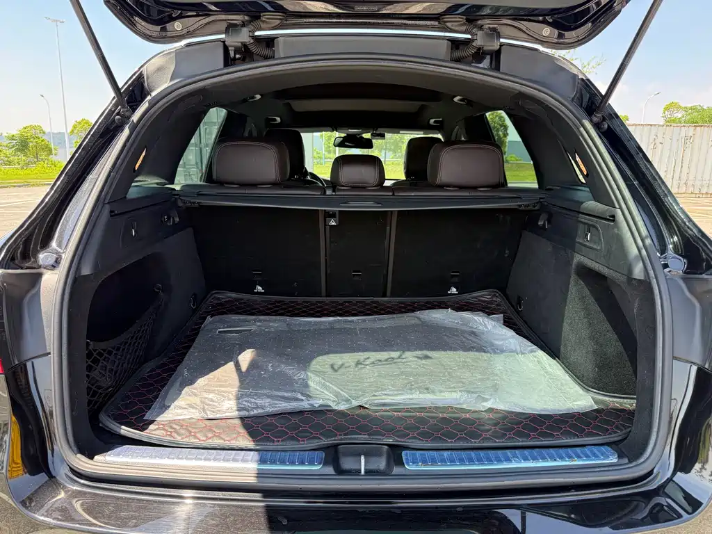 Mercedes-Benz GLC 2017 — фото 14