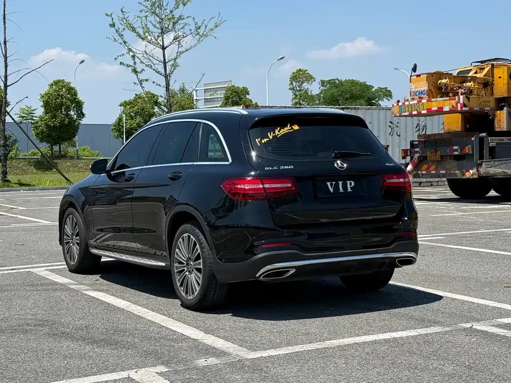 Mercedes-Benz GLC 2017 — фото 6