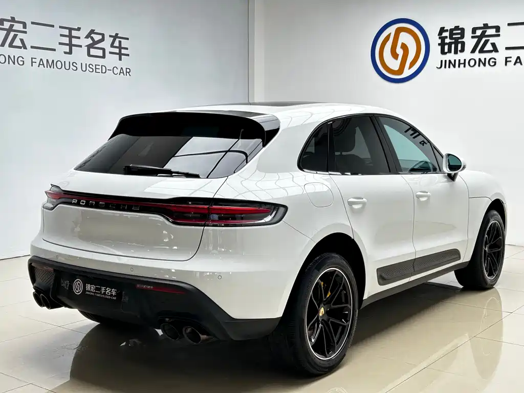 Porsche Macan 2023 — фото 26