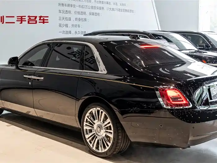 Rolls-Royce Ghost 2022 — фото 3