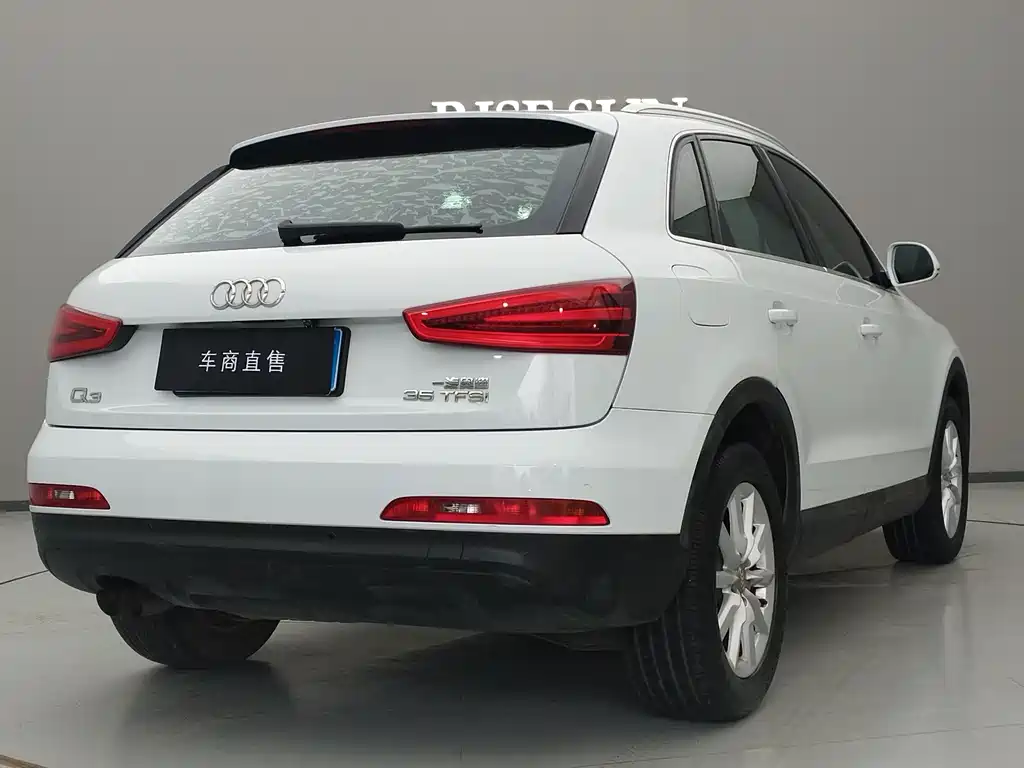 Audi Q3 2016 — фото 5