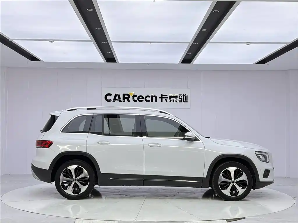 Mercedes-Benz GLB 2021 — фото 4
