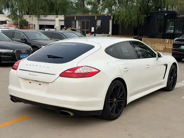 Porsche Panamera 2010
