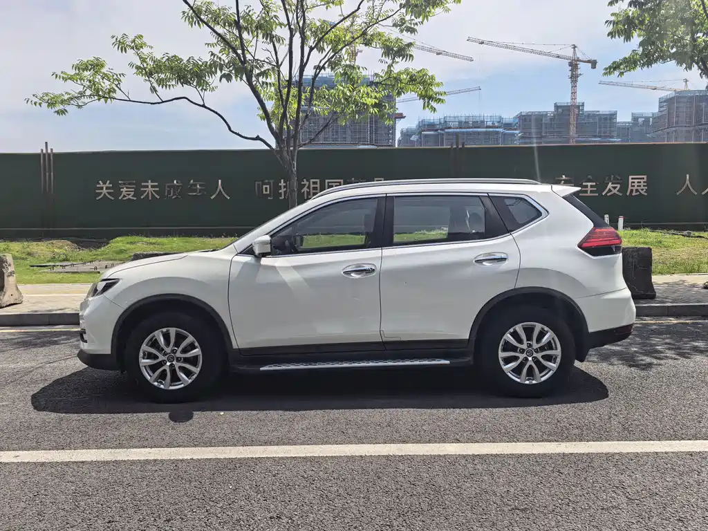 Nissan X-Trail 2019 — фото 16
