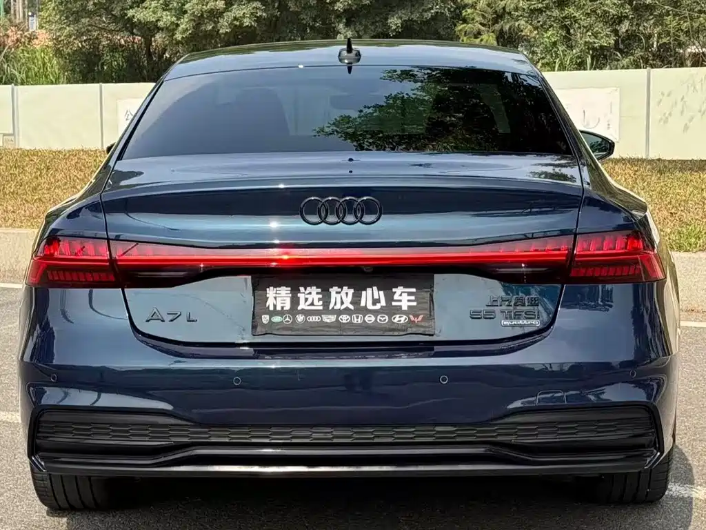 Audi A7L 2022 — фото 5