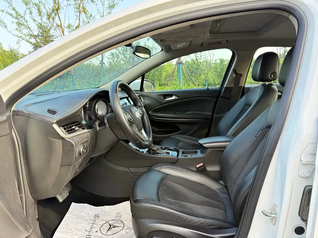 Buick Verano 2015 — фото 10
