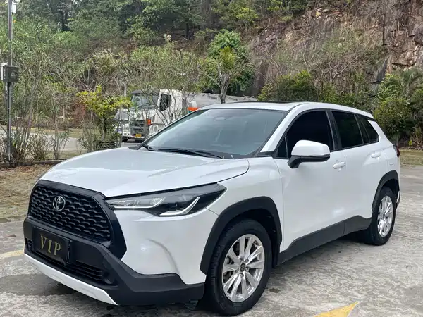 Toyota Corolla Cross 2023