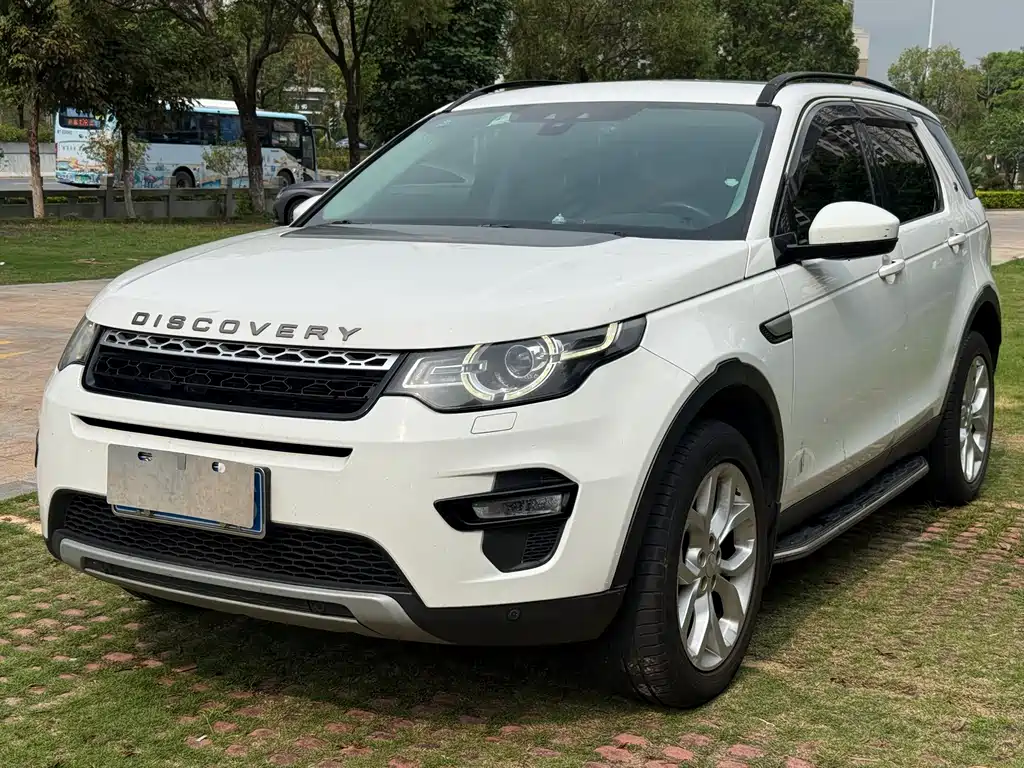 Land Rover Discovery Sport 2016 — фото 1