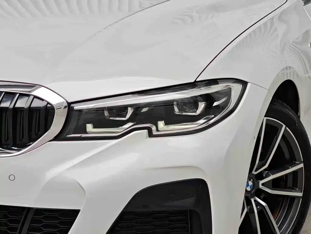 BMW 3 Series 2020 — фото 2