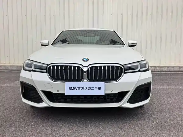 BMW 5 Series 2022