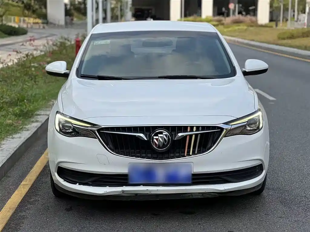 Buick Excelle 2019 — фото 23
