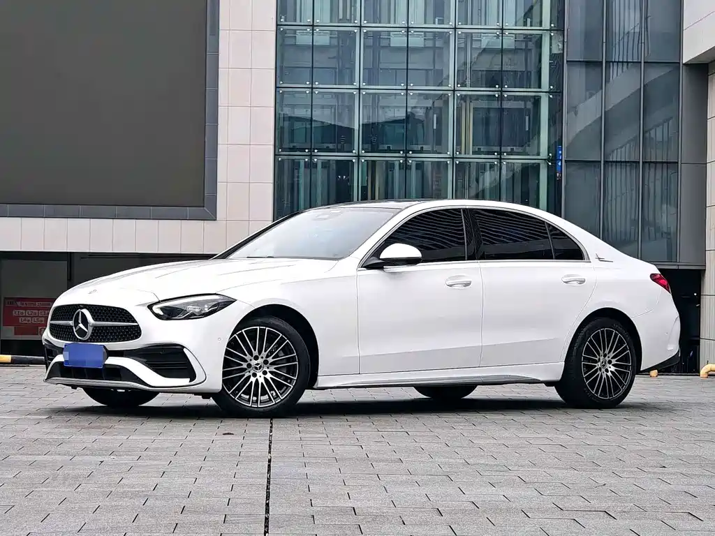 Mercedes-Benz C-Class 2022 — фото 10