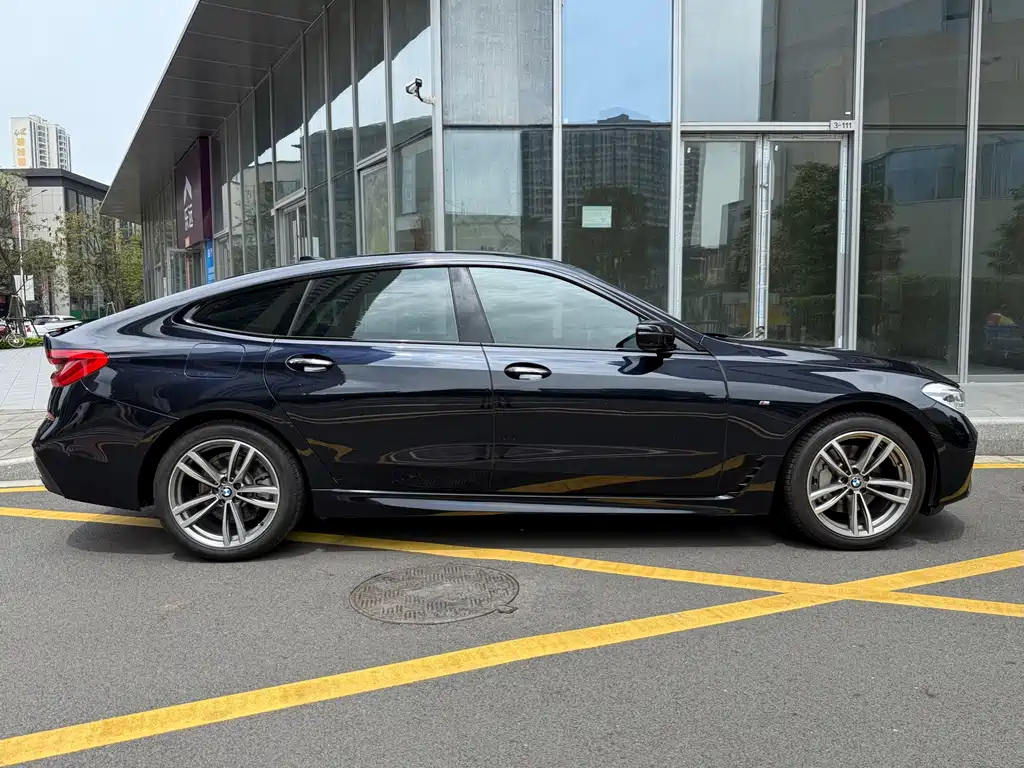 BMW 6 Series GT 2018 — фото 4