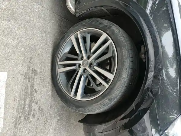 Audi Q5L 2021