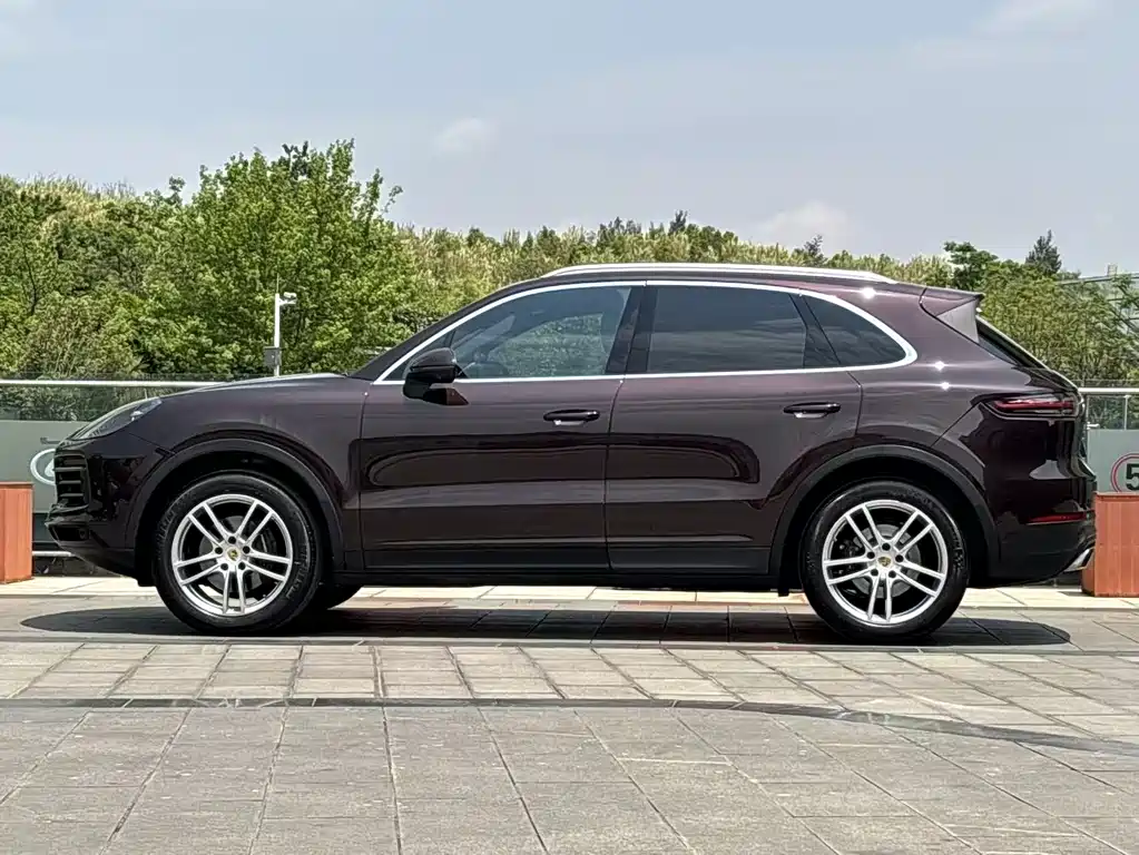 Porsche Cayenne 2018 — фото 4