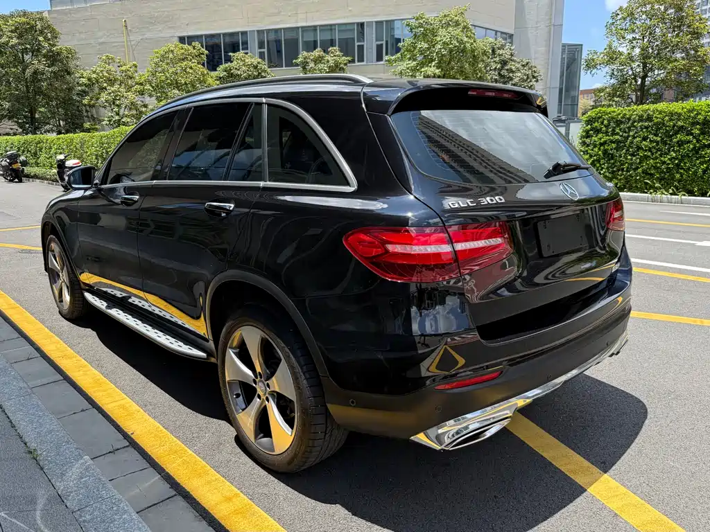 Mercedes-Benz GLC 2016 — фото 7