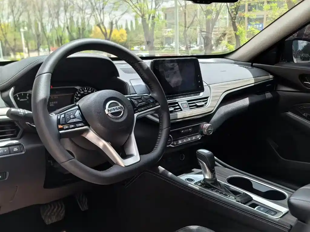 Nissan Teana 2022 — фото 14