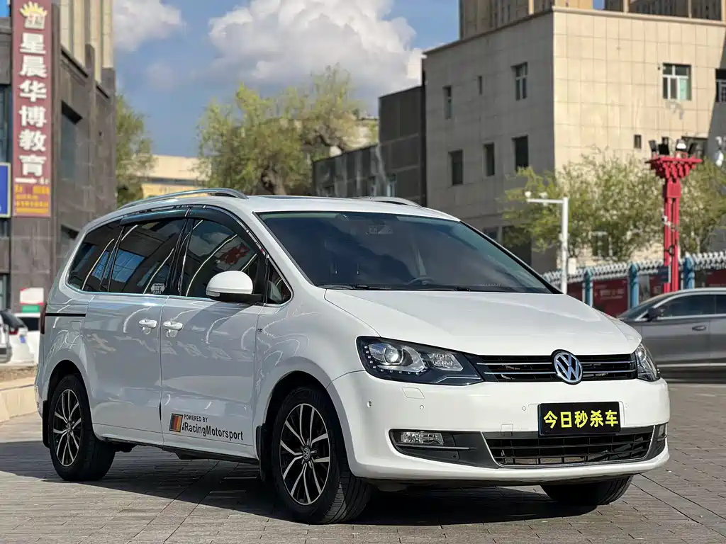 Volkswagen Sharan 2016 — фото 3