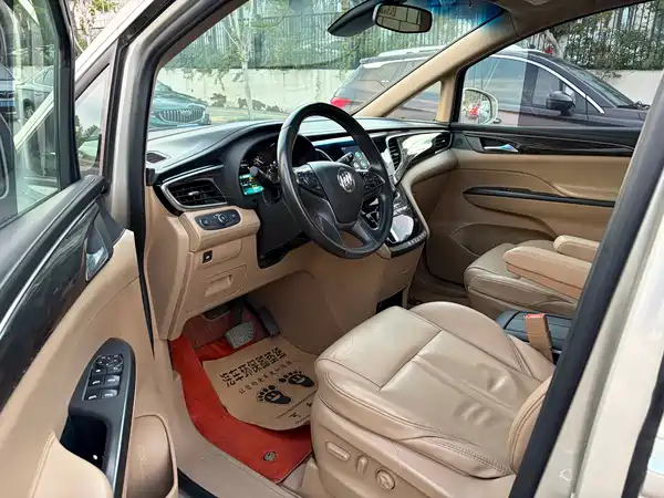 Buick GL8 2017