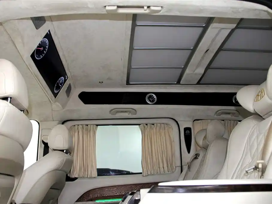 Mercedes-Benz Vito 2020 — фото 19