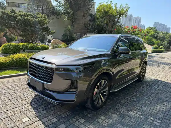 Li Auto ONE 2021