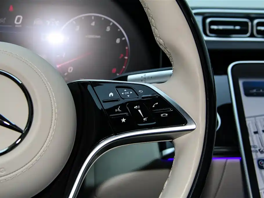 Mercedes-Benz S-Class 2025 — фото 31
