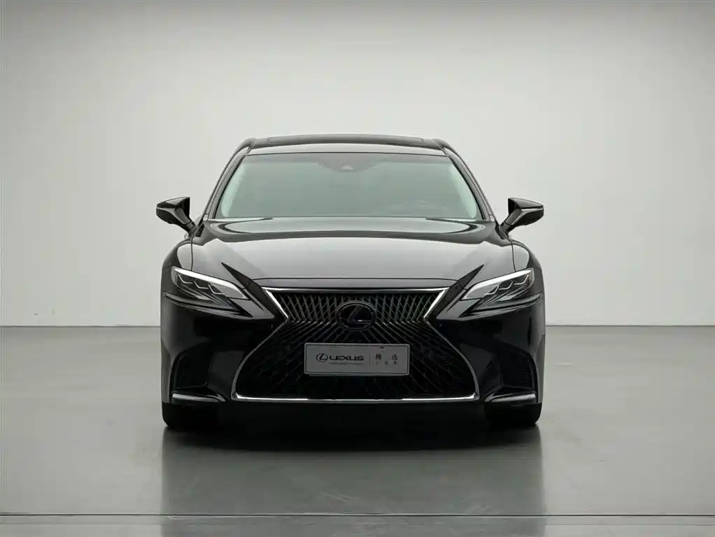 Lexus LS 2019 — фото 2