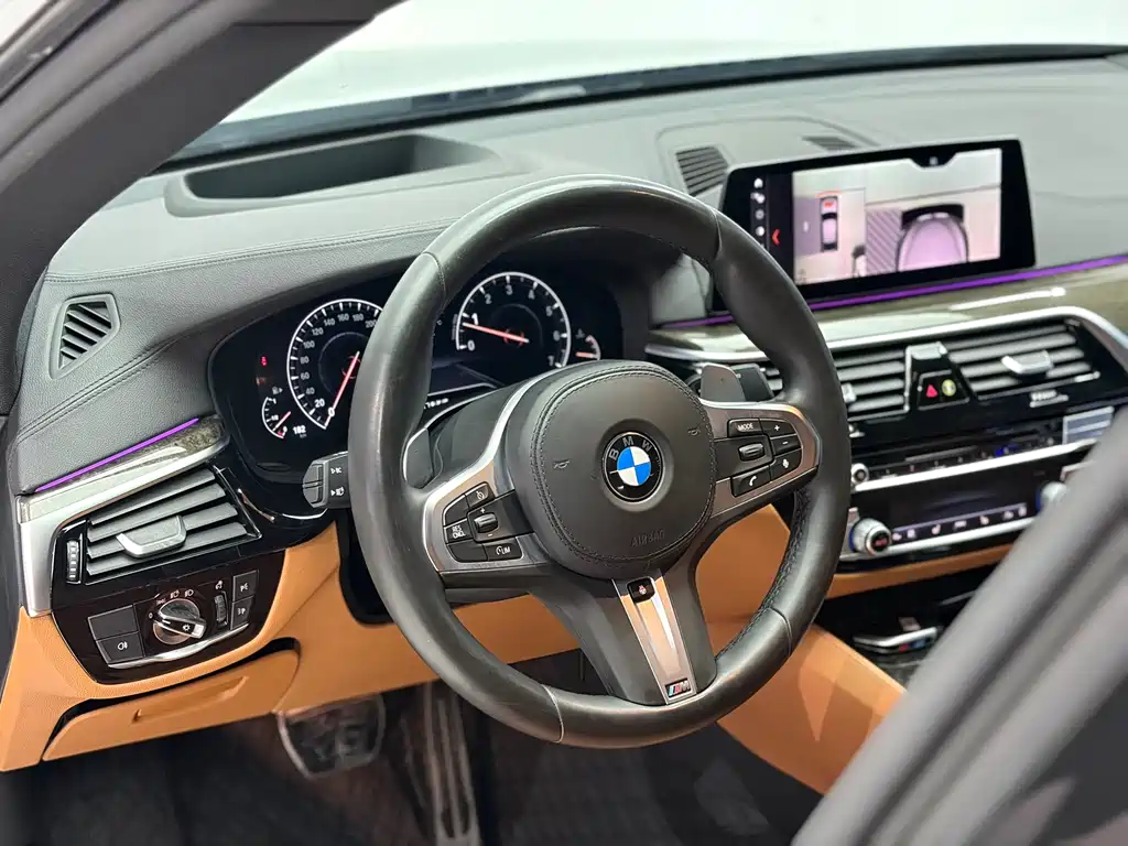 BMW 6 Series GT 2019 — фото 10