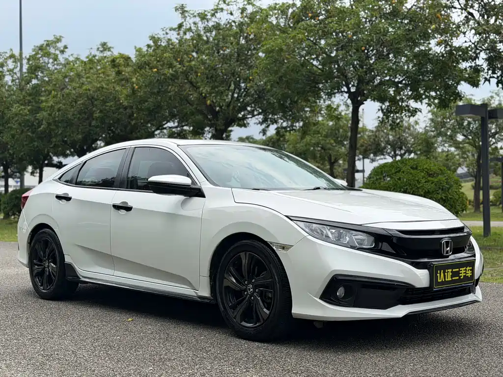 Honda Civic 2019 — фото 3