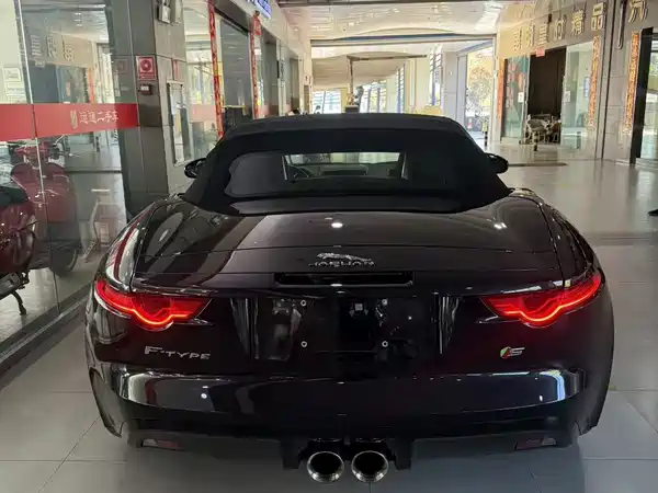 Jaguar F-TYPE 2016