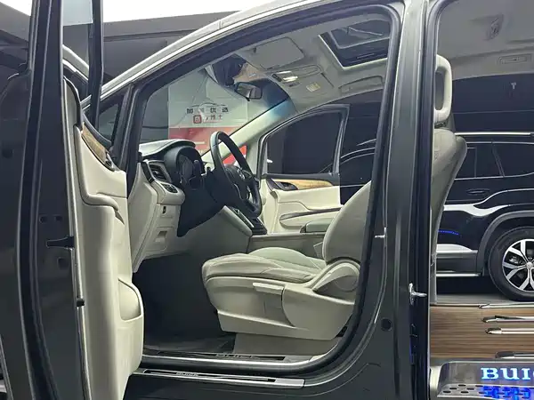 Buick GL8 2018