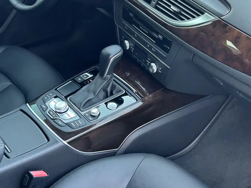 Audi A6L 2017 — фото 7