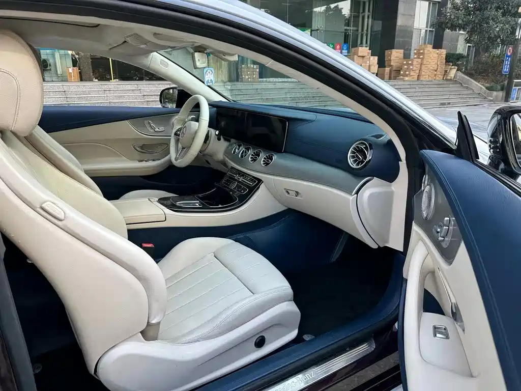 Mercedes-Benz E-Class 2018 — фото 4