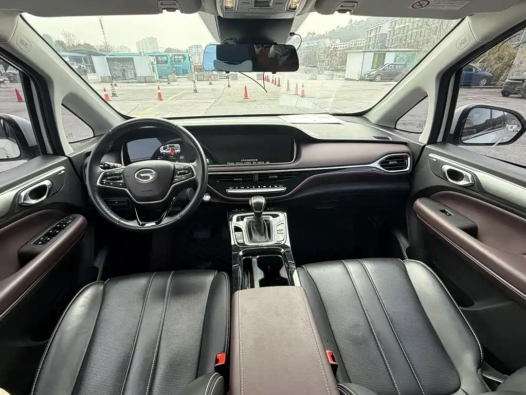 GAC Trumpchi M6 2024 — фото 4