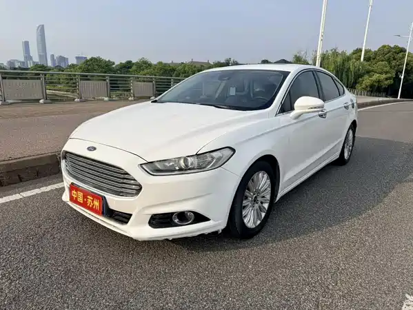 Ford Mondeo 2014