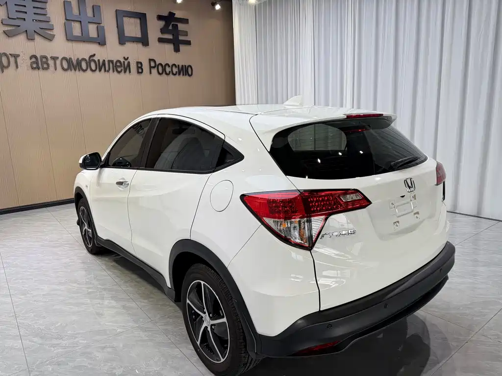 Honda Vezel 2022 — фото 6