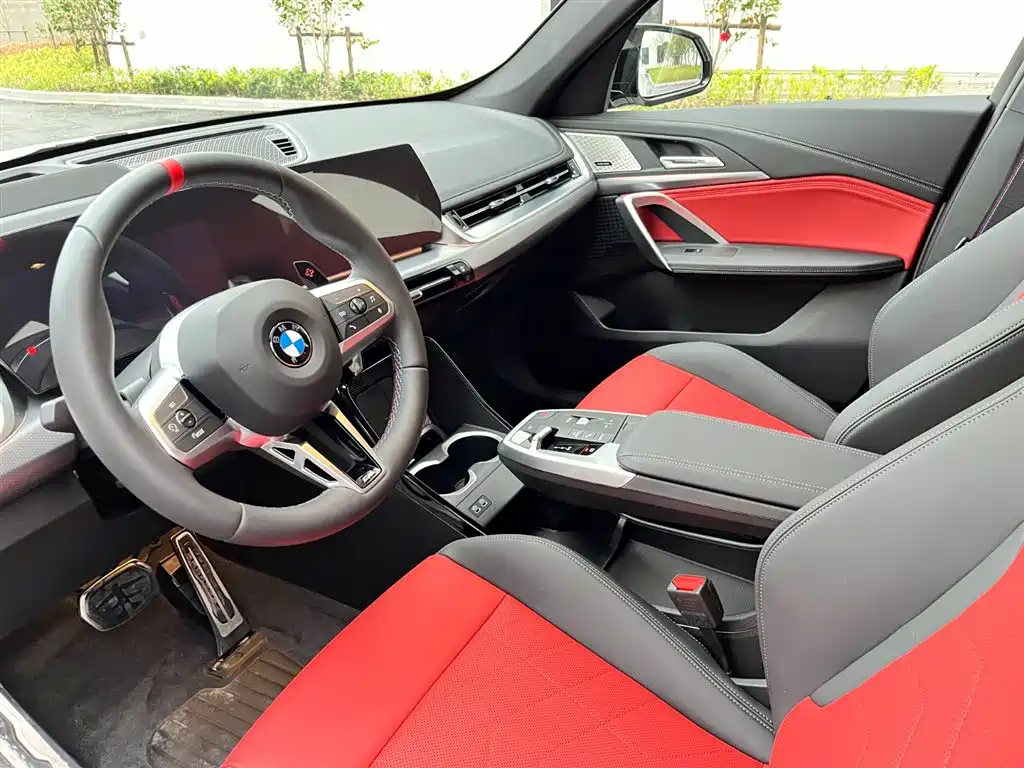 BMW X1 M35Li — фото 8