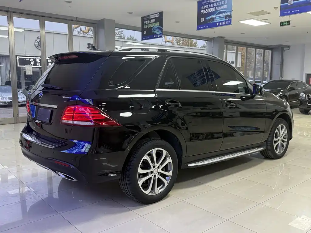 Mercedes-Benz GLE 2016 — фото 3