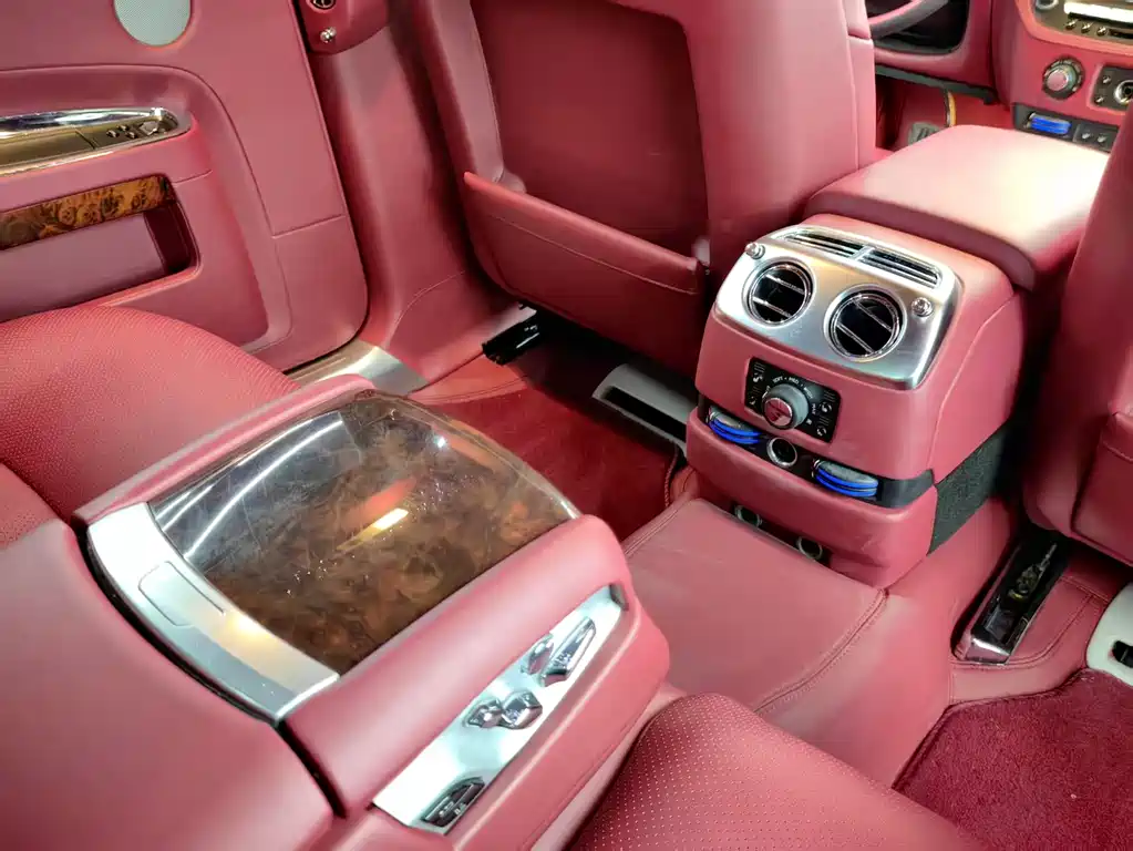 Rolls-Royce Ghost 2010 — фото 13