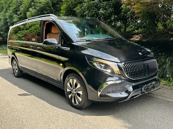 Mercedes-Benz Vito 2023