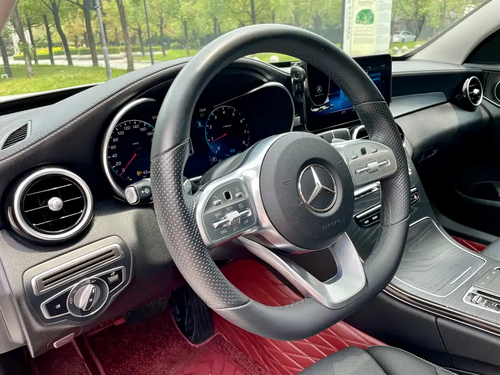 Mercedes-Benz C-Class 2020 — фото 11