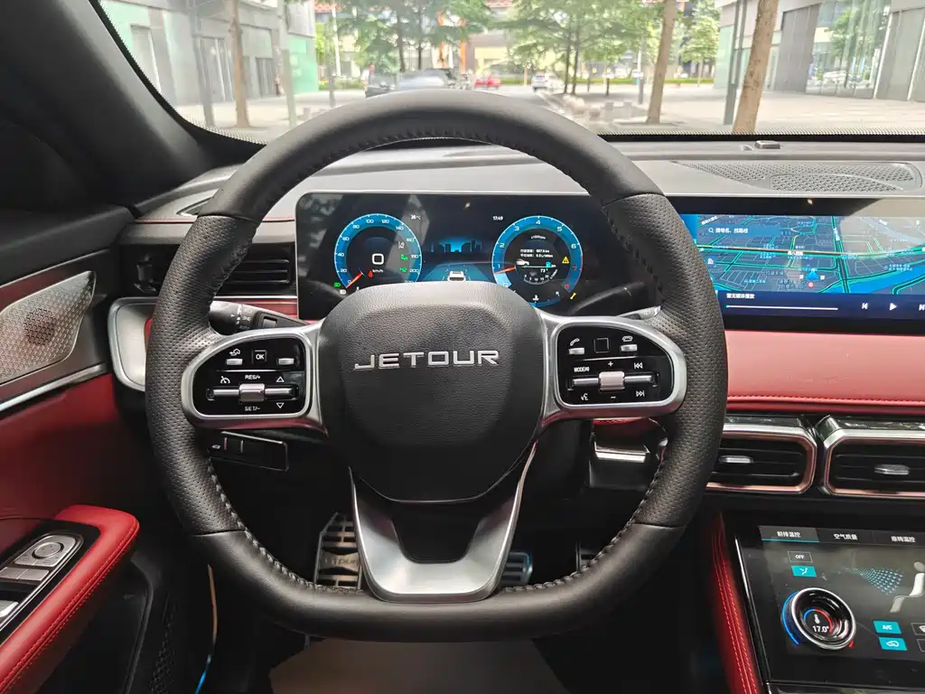Jetour X70 PLUS 2022 — фото 15