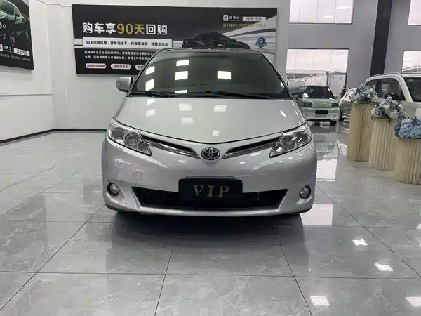 Toyota Previa 2012
