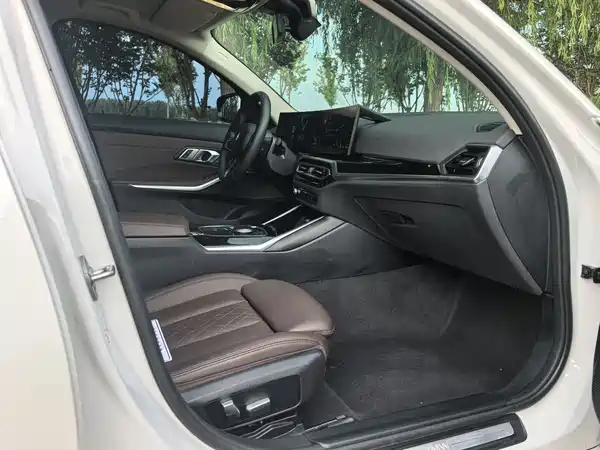 BMW i3 2022