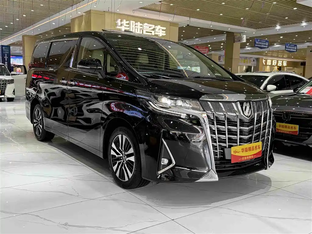 Toyota Alphard 2019