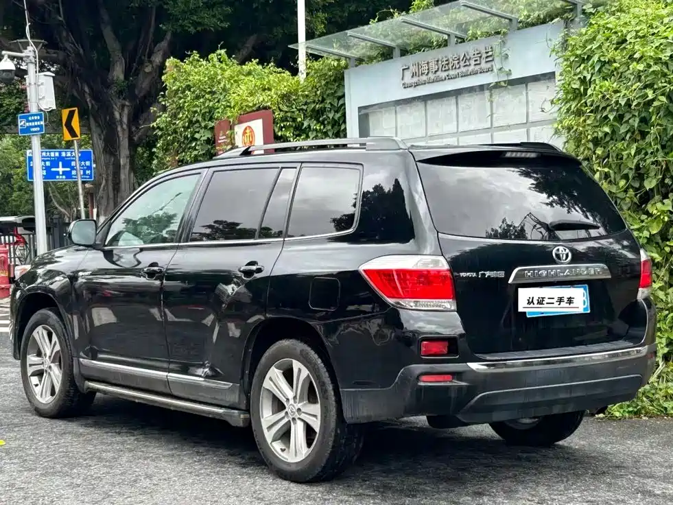Toyota Highlander 2014