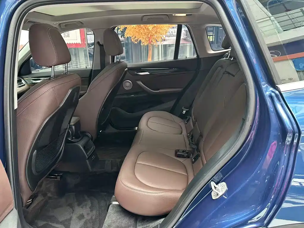 BMW X1 2022 — фото 12