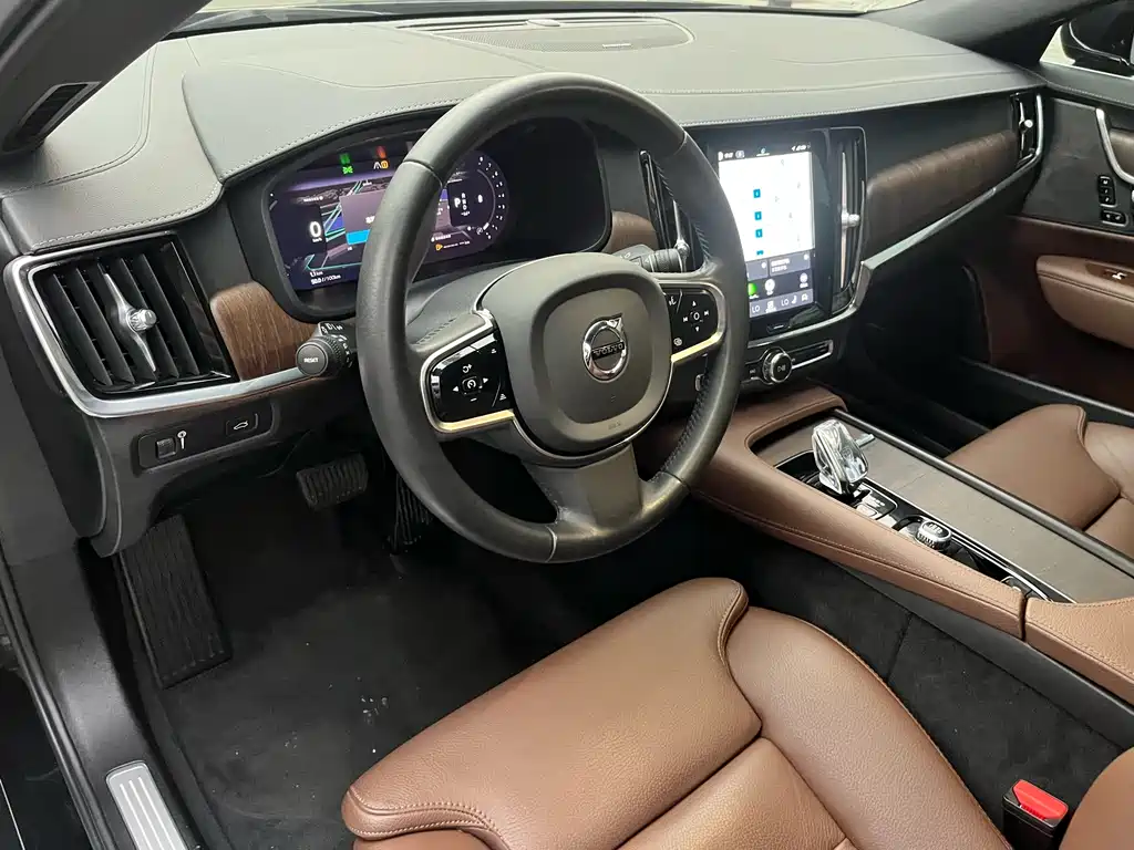 Volvo S90 2022 — фото 13