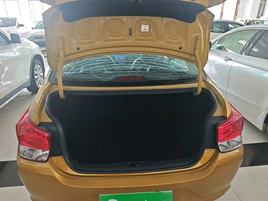 Hyundai Accent 2018 — фото 19