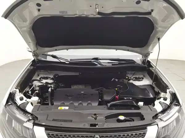 Mitsubishi Outlander 2019